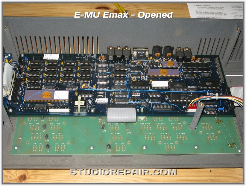 STUDIO REPAIR - E-MU Emax - Opened