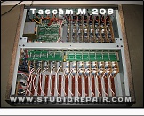 Tascam M-208 - Opened * Opened case (bottom plate removed)
