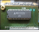 Roland MC-202 - LCD Driver * Panasonic MN1252B CMOS LCD Driver