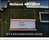 Roland MC-202 - LCD Disassembled * …