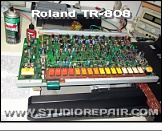 Roland TR-808 - Cleaning * Cleaning pots and switches